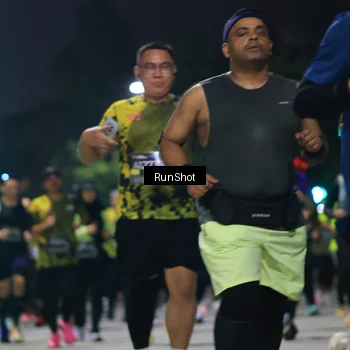 Runner Photo 6956865