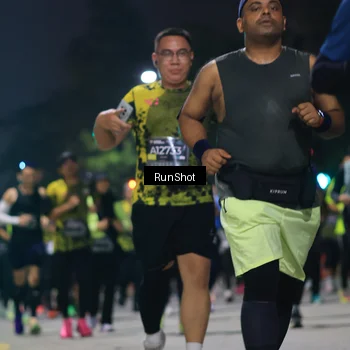 Runner Photo 6956867