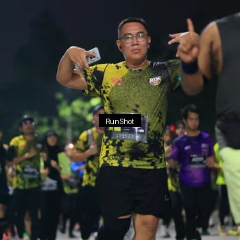Runner Photo 6956868