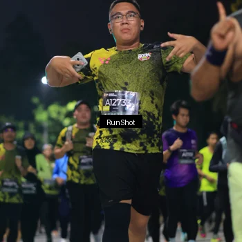 Runner Photo 6956878