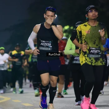 Runner Photo 6956919