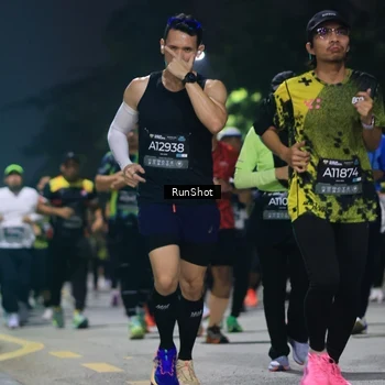 Runner Photo 6956920