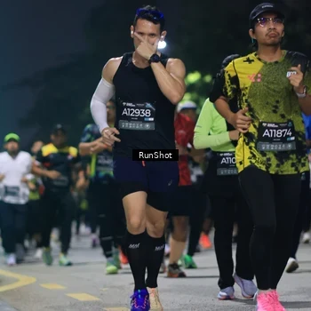 Runner Photo 6956923