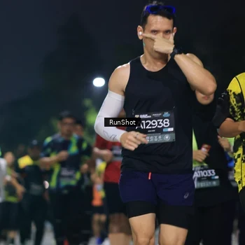 Runner Photo 6956936