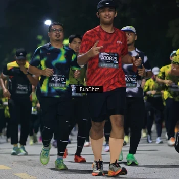 Runner Photo 6956945
