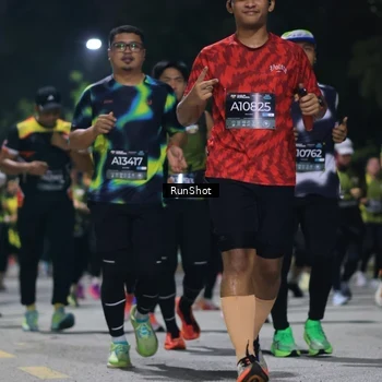 Runner Photo 6956963