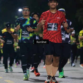 Runner Photo 6956972