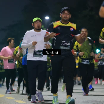 Runner Photo 6956973