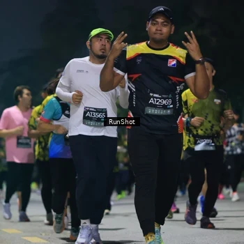 Runner Photo 6956992