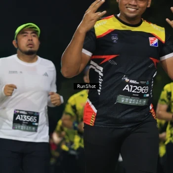 Runner Photo 6957002