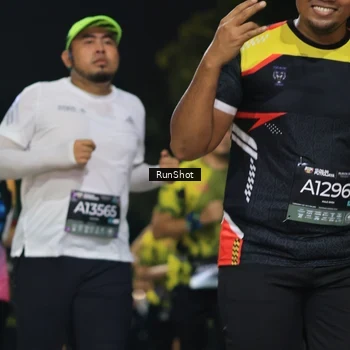 Runner Photo 6957011
