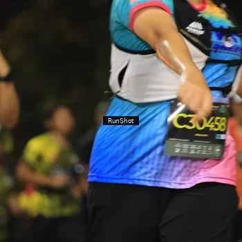 Runner Photo 6957022