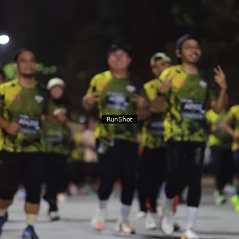 Runner Photo 6957048