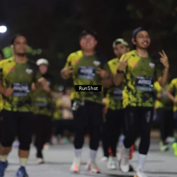Runner Photo 6957049