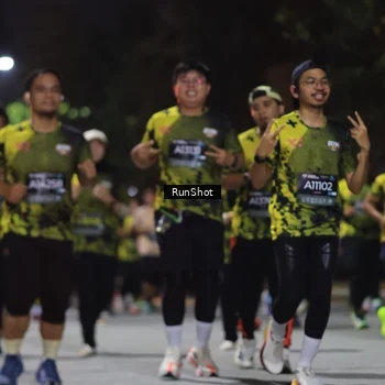 Runner Photo 6957050