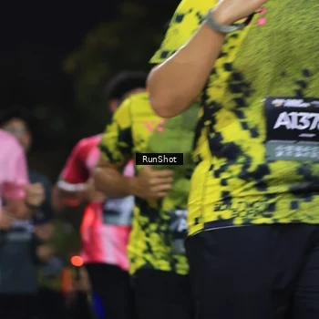Runner Photo 6957051