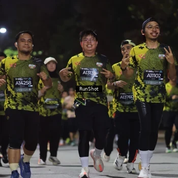 Runner Photo 6957057