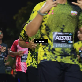 Runner Photo 6957064