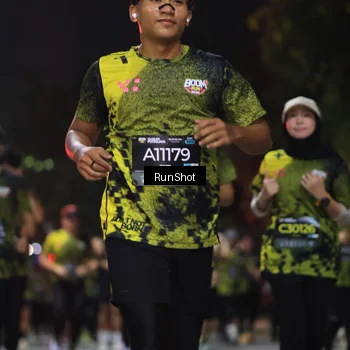 Runner Photo 6957079