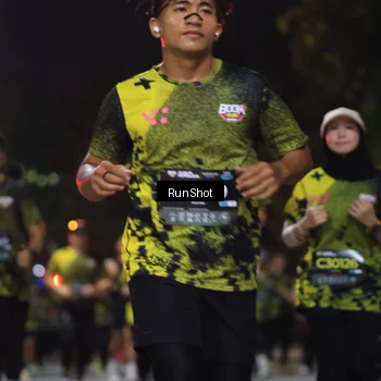 Runner Photo 6957082