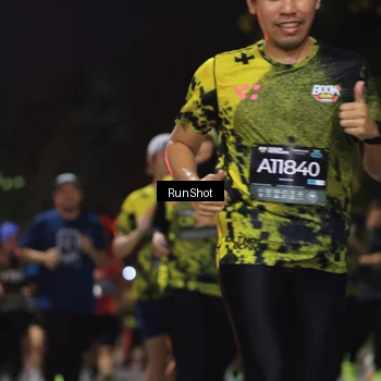 Runner Photo 6957128