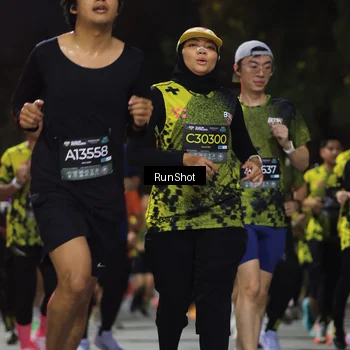 Runner Photo 6957151