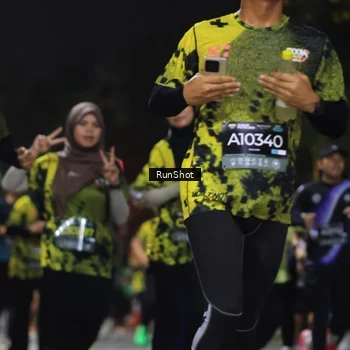 Runner Photo 6957196