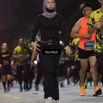 Runner Photo 6957330