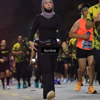 Runner Photo 6957332