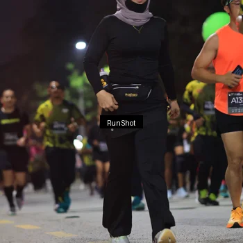 Runner Photo 6957356
