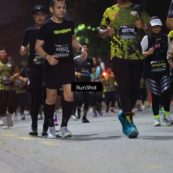 Runner Photo 6957371