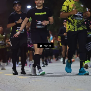 Runner Photo 6957378
