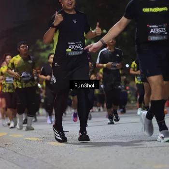 Runner Photo 6957385