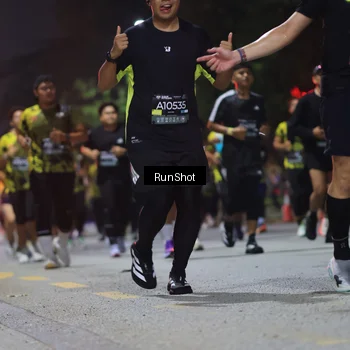 Runner Photo 6957395