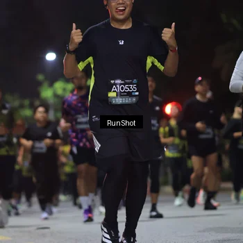 Runner Photo 6957415