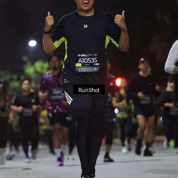 Runner Photo 6957425