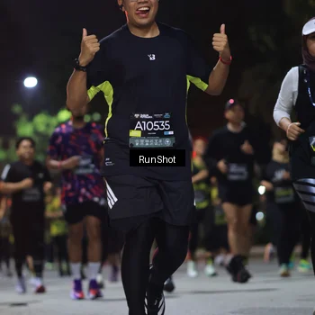 Runner Photo 6957427