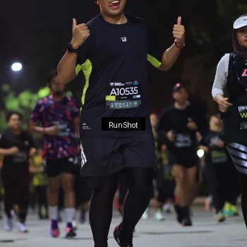 Runner Photo 6957430
