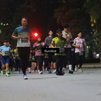 Runner Photo 6957567