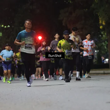Runner Photo 6957581