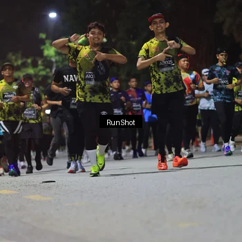 Runner Photo 6957613