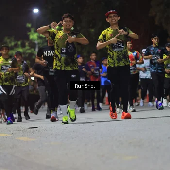 Runner Photo 6957624