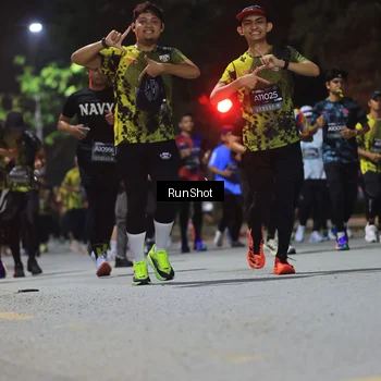 Runner Photo 6957643