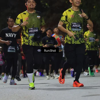 Runner Photo 6957663