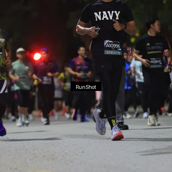 Runner Photo 6957713