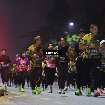 Runner Photo 6957724