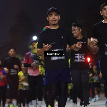 Runner Photo 6957726