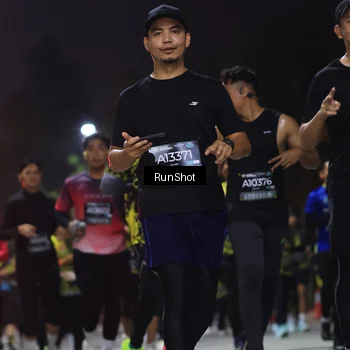 Runner Photo 6957729