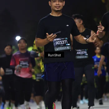 Runner Photo 6957736