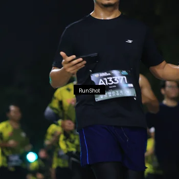 Runner Photo 6957742